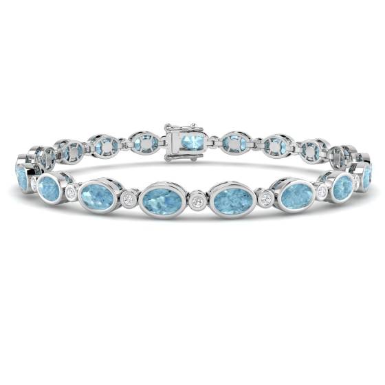 Armband mit ovalem Aquamarin-Edelstein