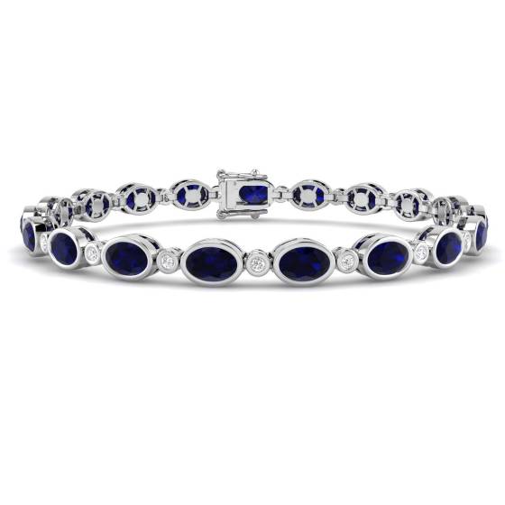 Armband mit ovalem, blauem Saphir