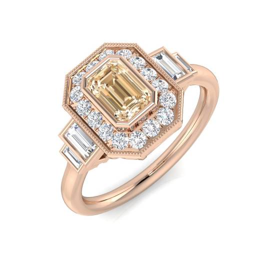 Ring mit smaragdgeschliffenem Morganit-Edelstein in Zargenfassung