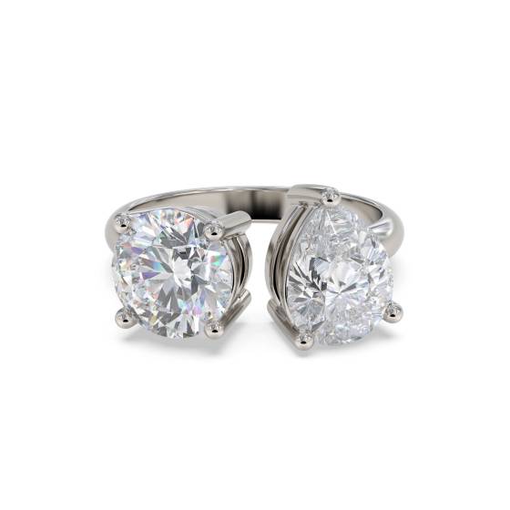 Zweistein-Diamantring mit rundem und birnenförmigem Schliff