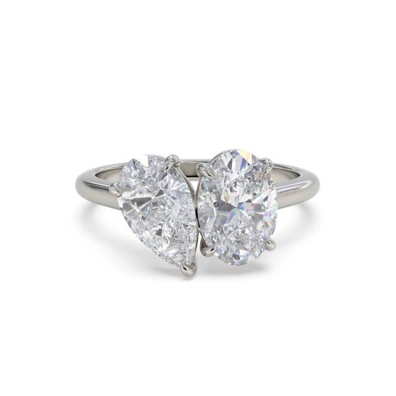 Birnen- und ovalförmiger Zweistein-Diamantring
