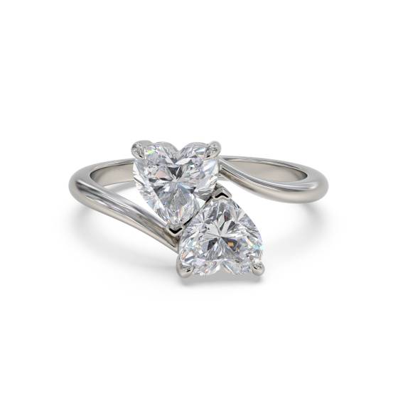 Herzförmiger Zweistein-Diamantring