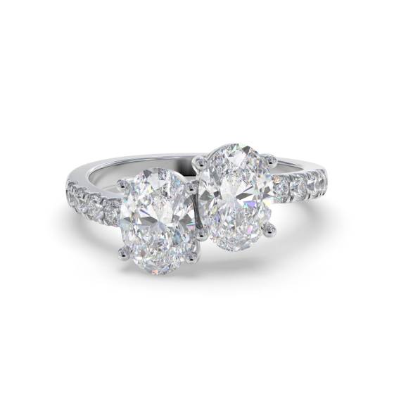 Ovaler Zweistein-Diamantring