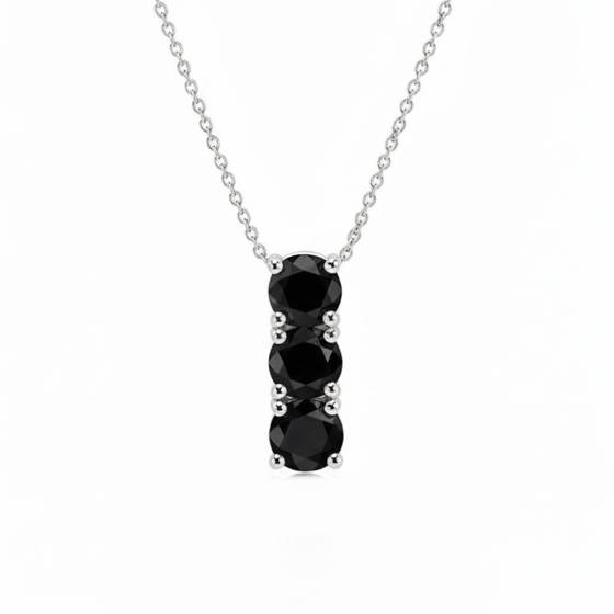 Anhänger mit schwarzem Diamanten