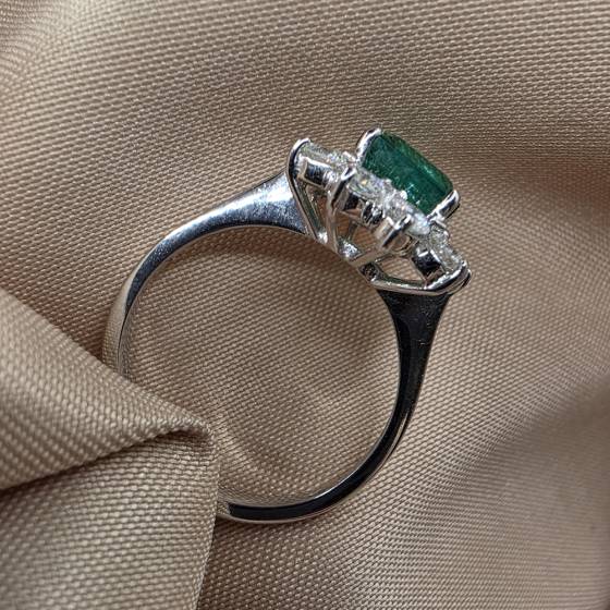 2.56ct VS/F Asscher Gemstone Halo Ring in 18k White Gold
