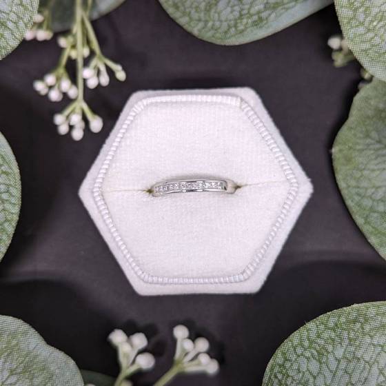 0.20ct VS/E-F Prinzess-Schliff Naturdiamant Halb-Kanal Ewigkeitsring