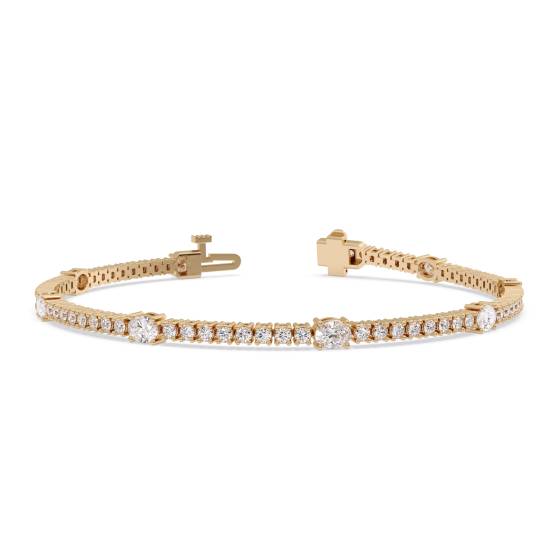 4-Karat-Designerarmband mit ovalen und runden Diamanten