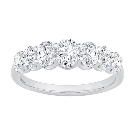 1,00 ct 7-Stein-Ovaldiamant-Ewigkeitsring mit abgestufter, gemeinsamer Krappenfassung