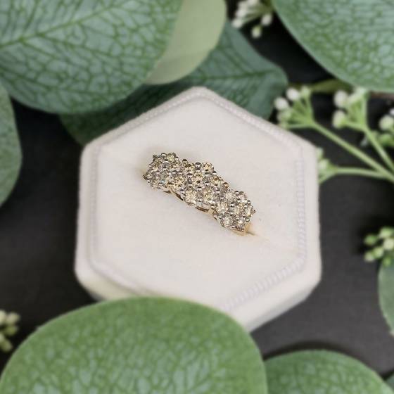 Trilogie-Ring mit 1,52 ct VS/F-G Naturdiamanten