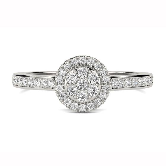 Elegant Round Diamond Halo Cluster Ring