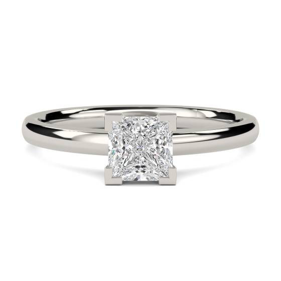 Verlobungsring mit Prinzessinnendiamant