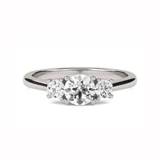 Prachtvoller Trilogie-Ring mit rundem Diamanten