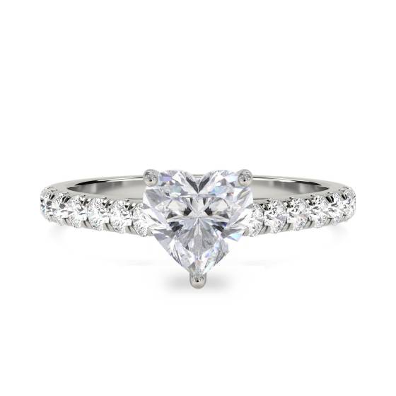 Herzförmiger Diamant-Schulterring