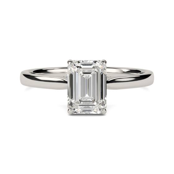 Verlobungsring mit Smaragd und Diamant