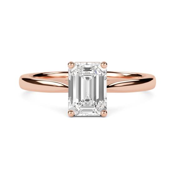 Verlobungsring mit Smaragd und Diamant