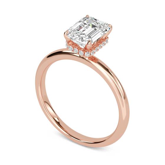 Smaragd-Diamant-Ring mit verstecktem Halo