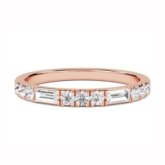 Dekorativer Ring mit 2 mm Diamanten