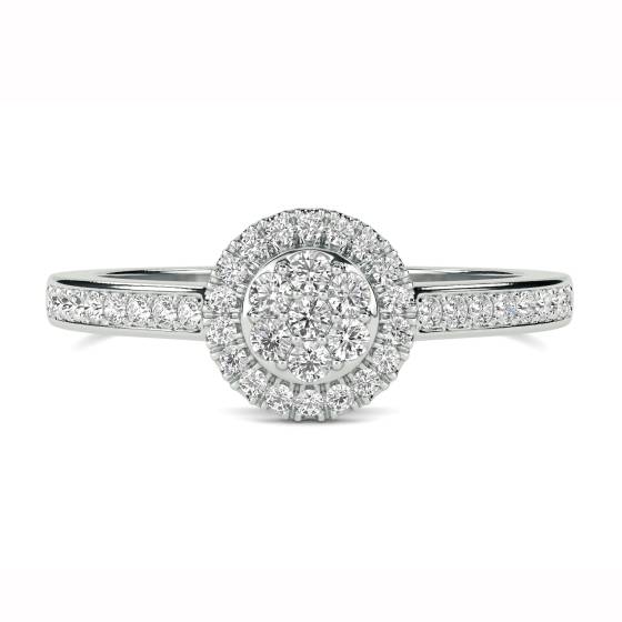 Elegant Round Diamond Halo Cluster Ring