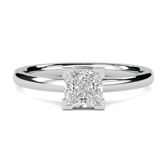 Verlobungsring mit Prinzessinnendiamant
