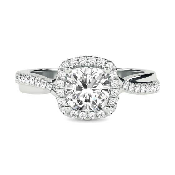 Kissenförmiger Diamantring mit Halo-Schulterfassung