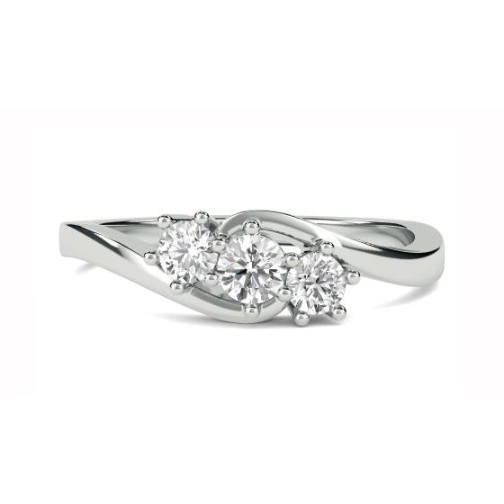 Trilogie-Ring mit rundem Diamanten