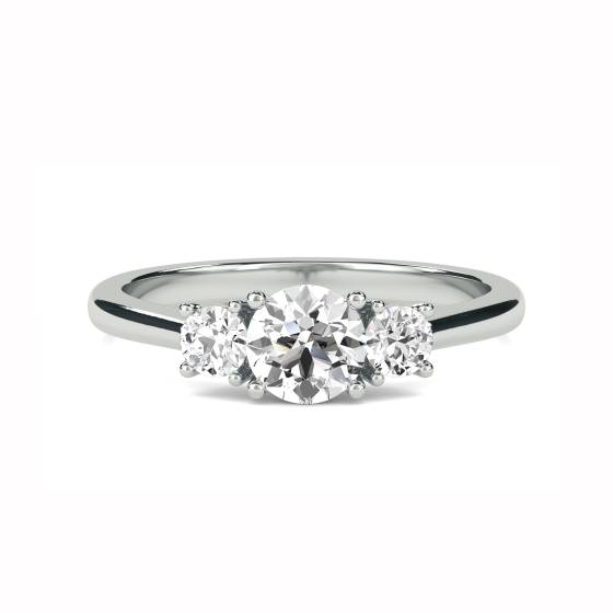 Prachtvoller Trilogie-Ring mit rundem Diamanten