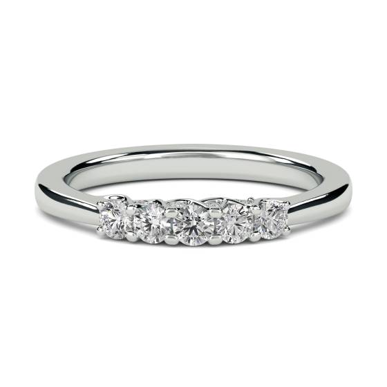 Runder Diamantring mit 5 Steinen