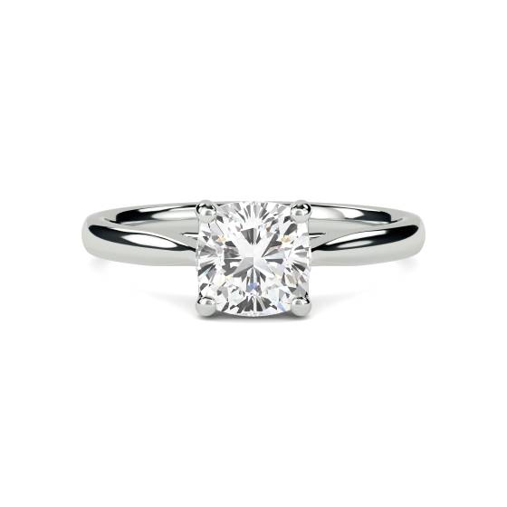 Verlobungsring mit kissenförmigem Diamanten