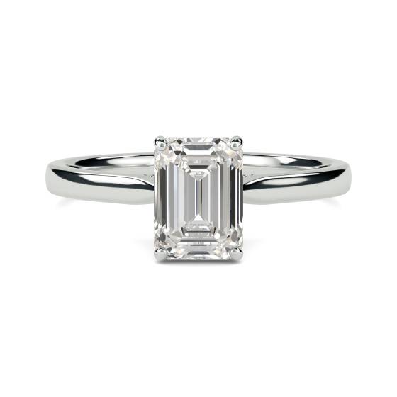 Verlobungsring mit Smaragd und Diamant