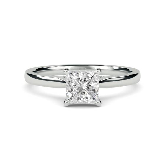 Verlobungsring mit Prinzessinnendiamant