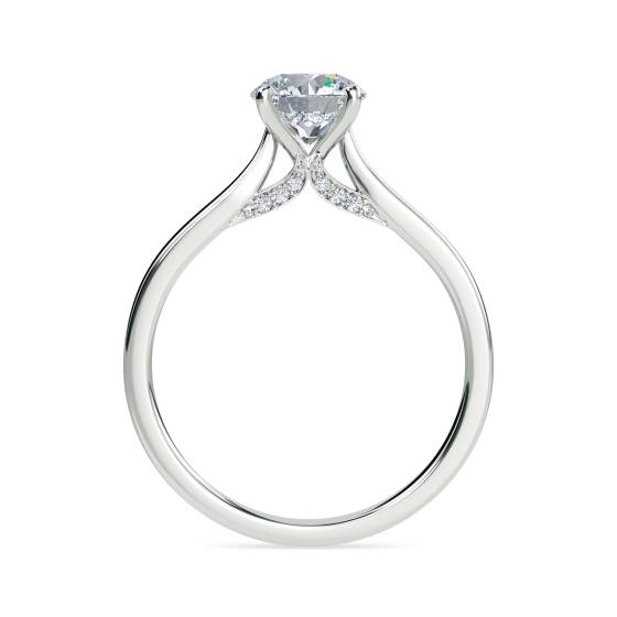 Verlobungsring mit rundem Diamanten