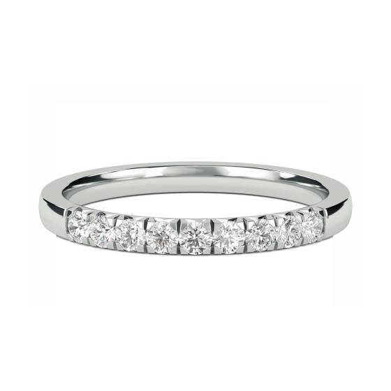Round Diamond Wedding Ring