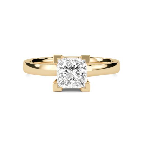 Verlobungsring mit Prinzessinnendiamant