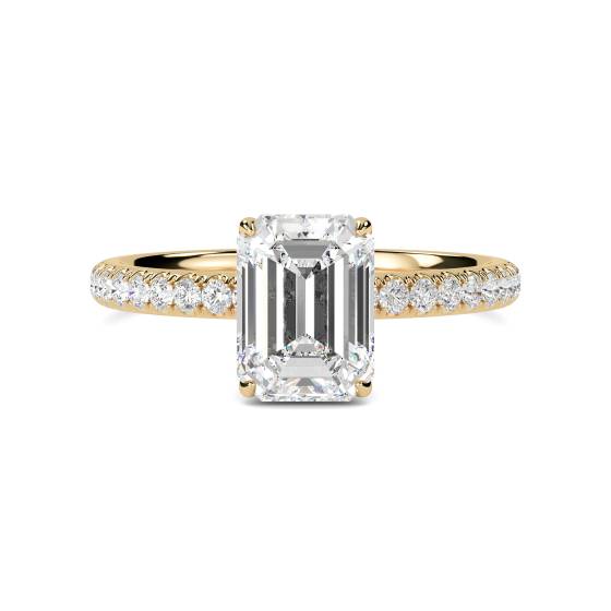 Smaragd-Diamant-Ring mit hohem, verstecktem Halo-Schulterfassung