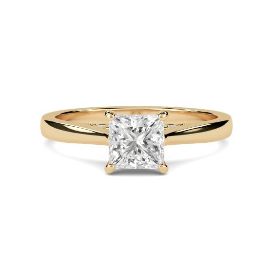 Eleganter Verlobungsring mit Prinzessdiamant