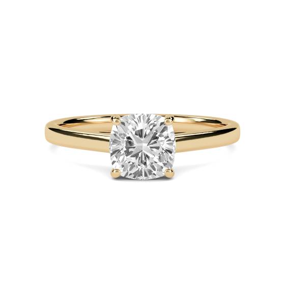Verlobungsring mit kissenförmigem Diamanten
